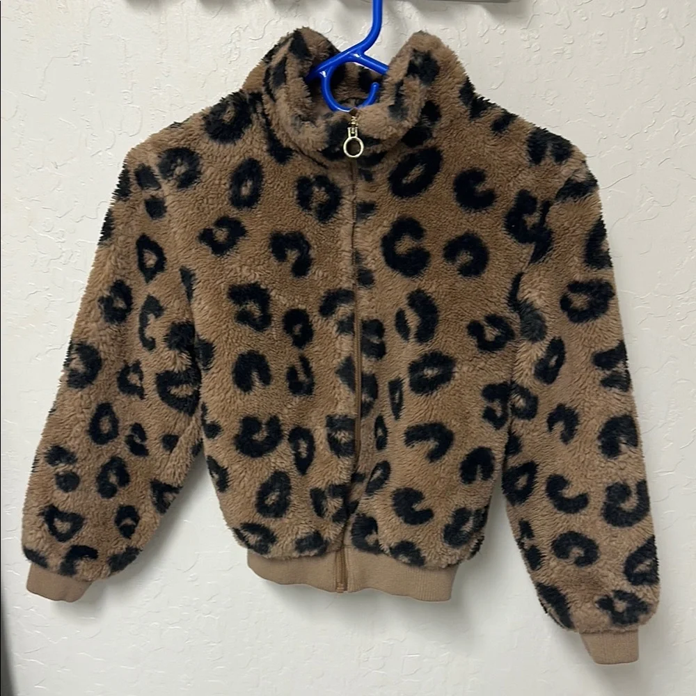 3/$20 Leopard Print Fuzzy Jacket - Picture 1 of 4
